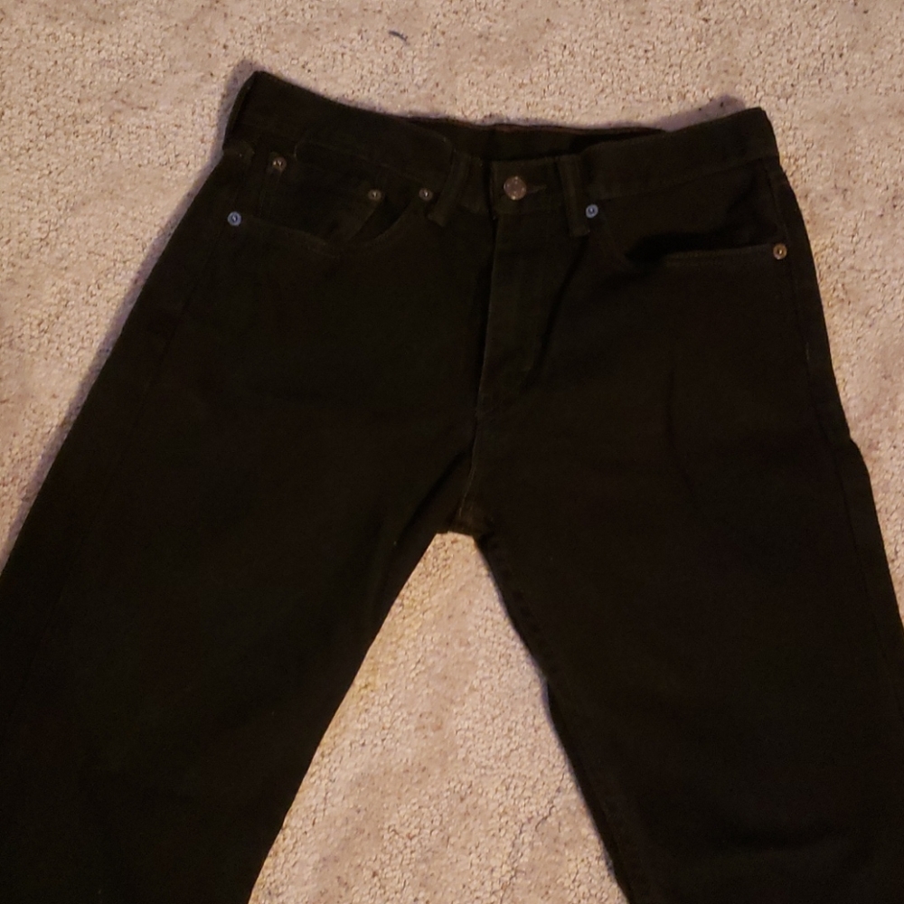 Levi Black 505 31 x 34 Jeans
